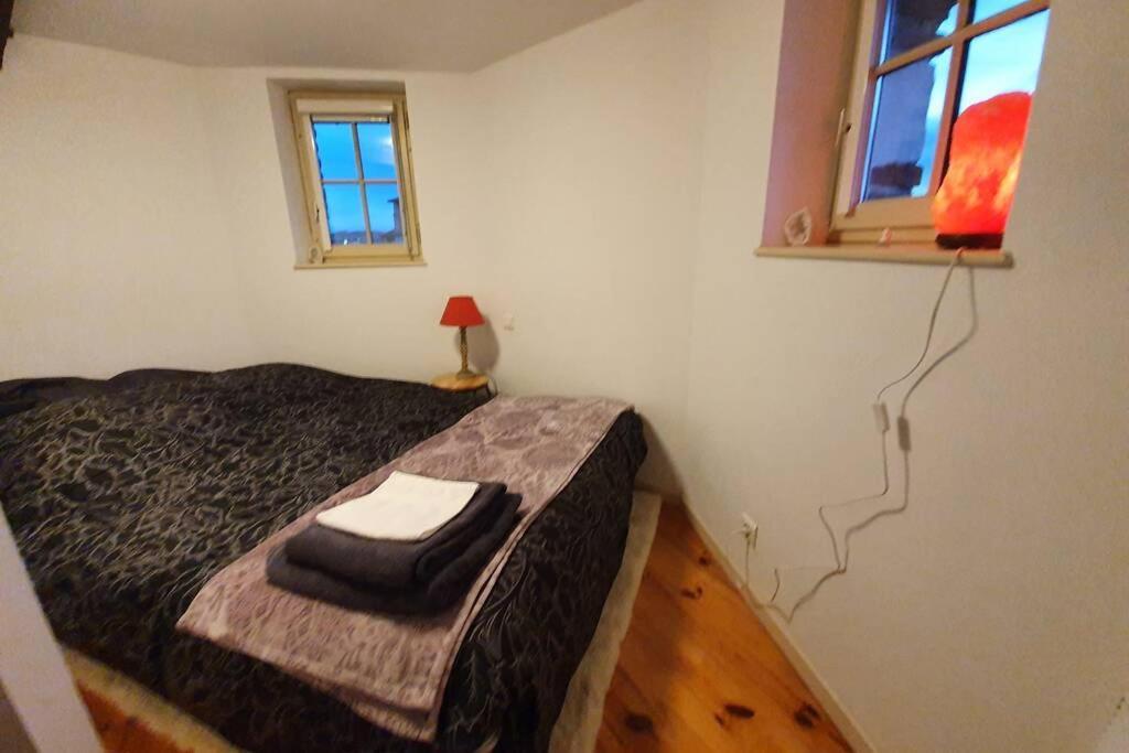 Appartement Exceptionnel 4 Etoiles Hyper Centre Albi 65 M2 Au 4Eme Etage Sans Ascenseur Avec Une Tour Du 12Eme Siecle Eksteriør billede